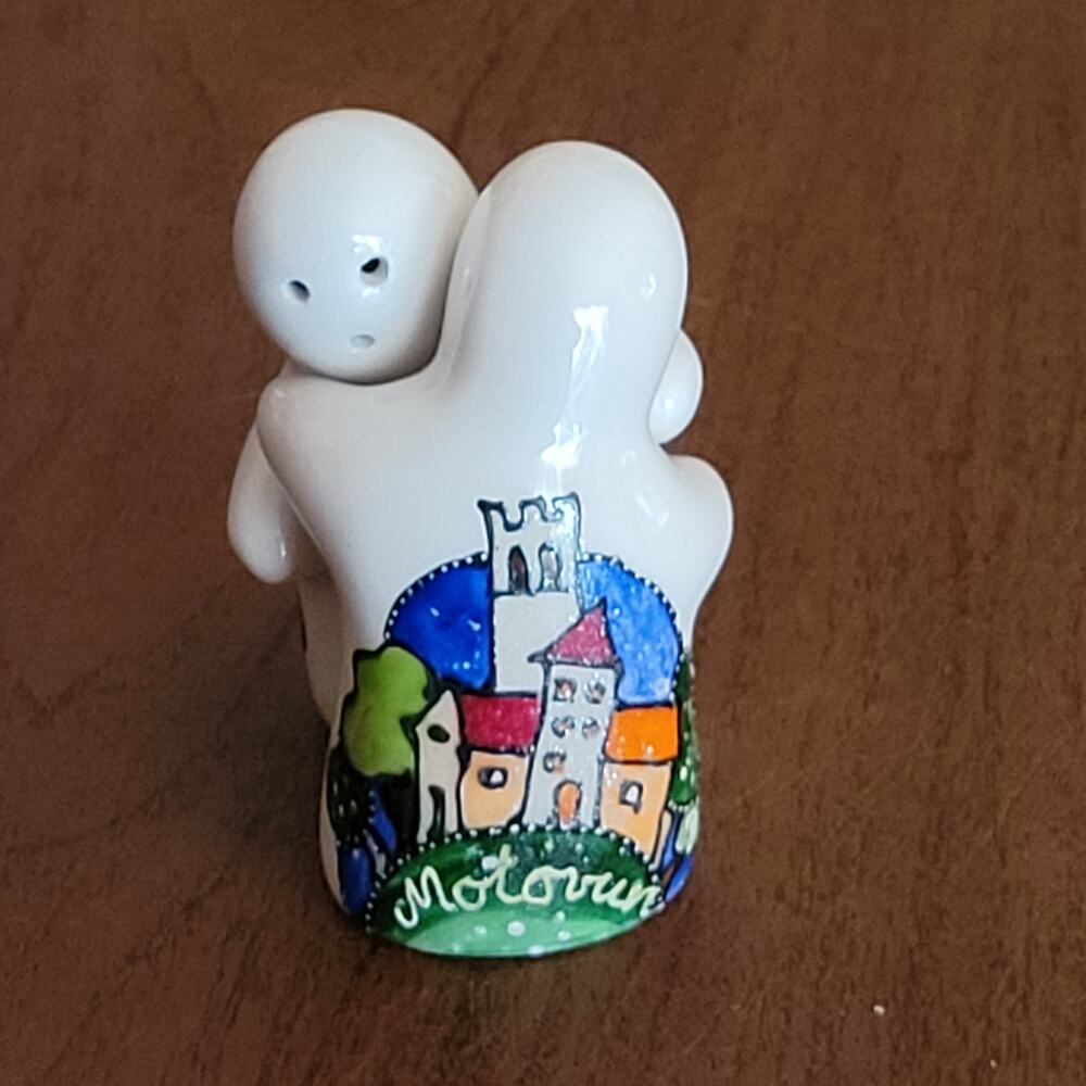 Vintage Motown Hugging Ghost Salt and Pepper Shakers